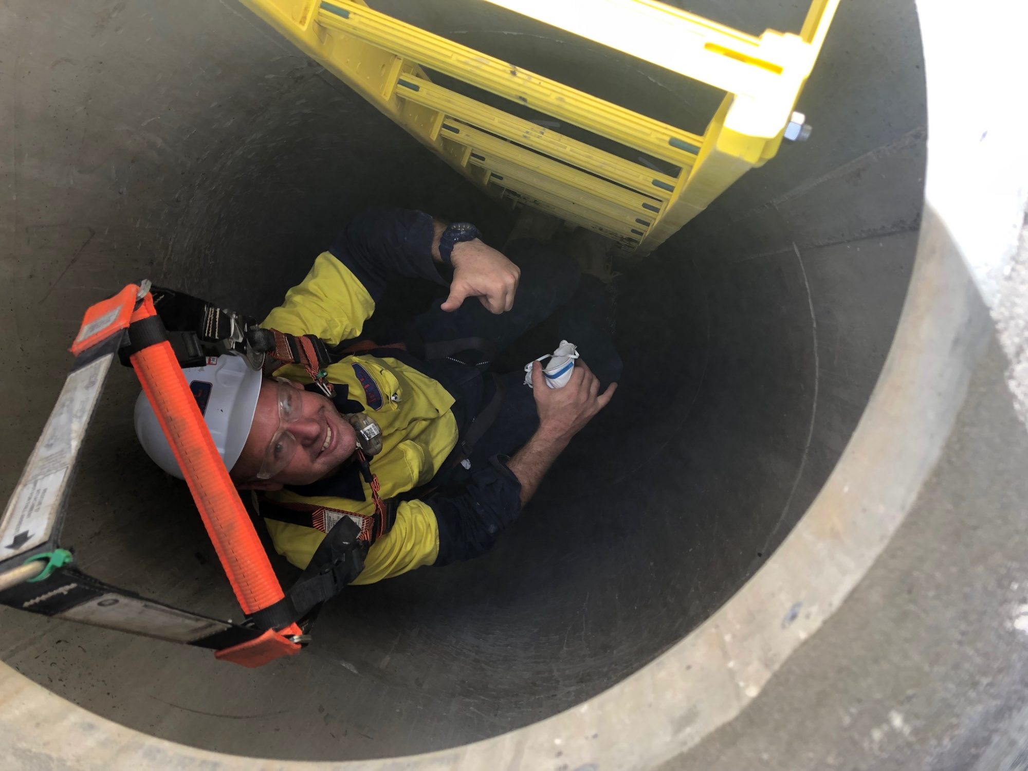 RTL Trades Team safely working in a confined space